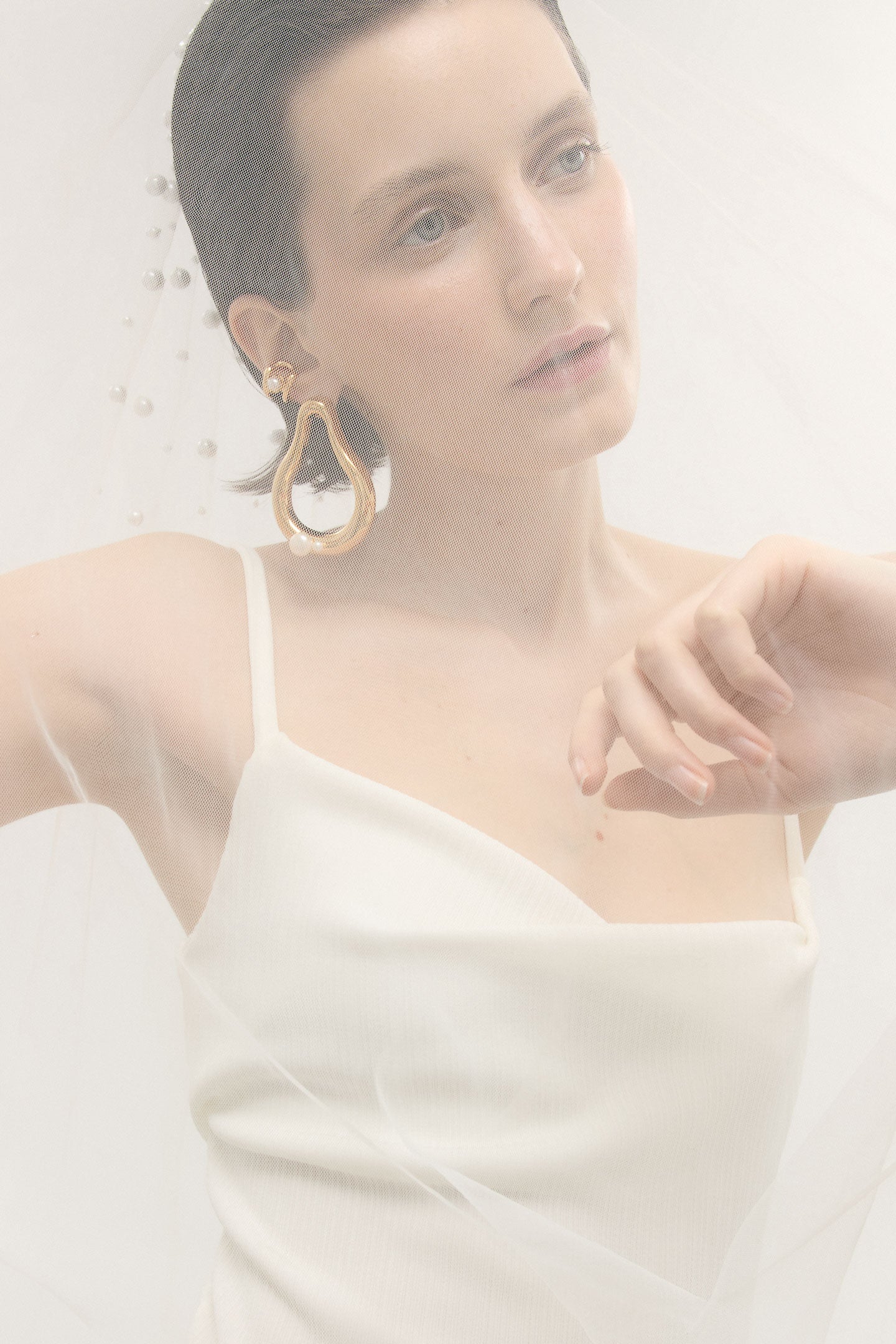 Amelie Pearl Earrings - Gold Plated