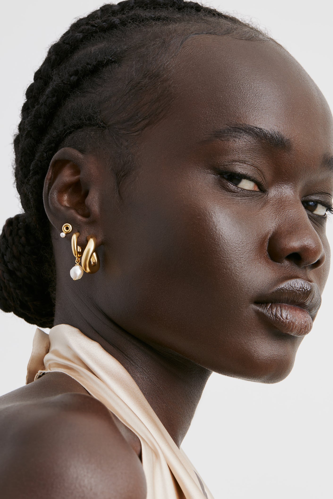 Aston Pearl Hoops - Gold